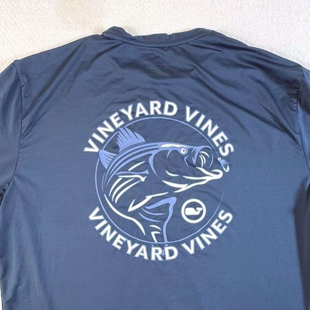 Vineyard Vines Performance Shirt Mens Large Long Sleeve Bass Graphic Navy Blue